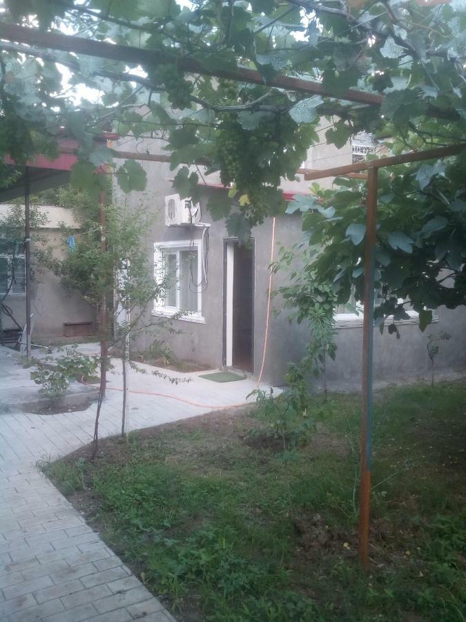 Malu Villa Koetaisi Buitenkant foto