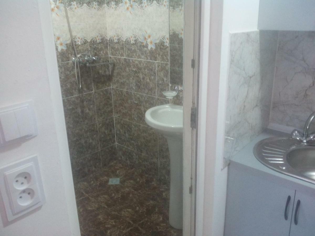 Malu Villa Koetaisi Buitenkant foto