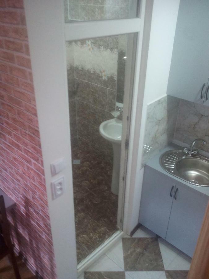 Malu Villa Koetaisi Buitenkant foto